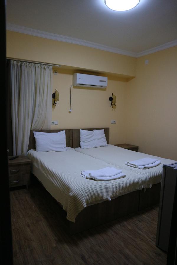 Batusihotel Batumi Zewnętrze zdjęcie