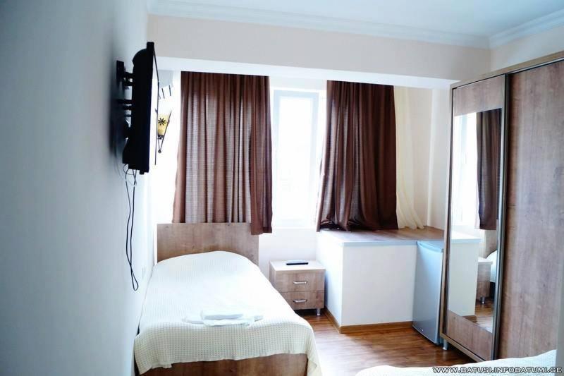 Batusihotel Batumi Zewnętrze zdjęcie